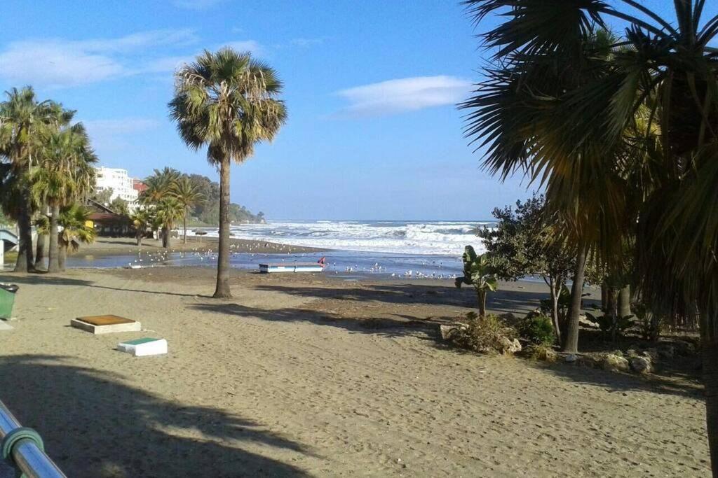 埃斯特波纳Playa Escollera公寓 外观 照片